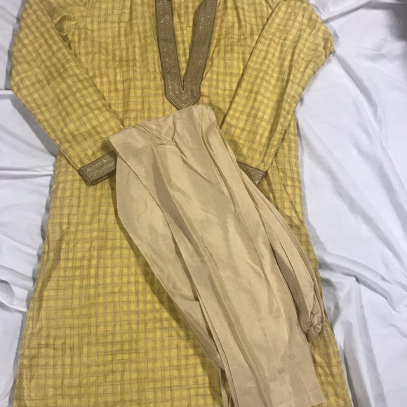 Men’s Kurta - Picture 4 of 5